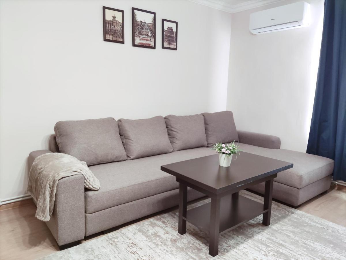 Renovated 1 Bedroom With King Size Bed In Kentron Jerevan Eksteriør bilde