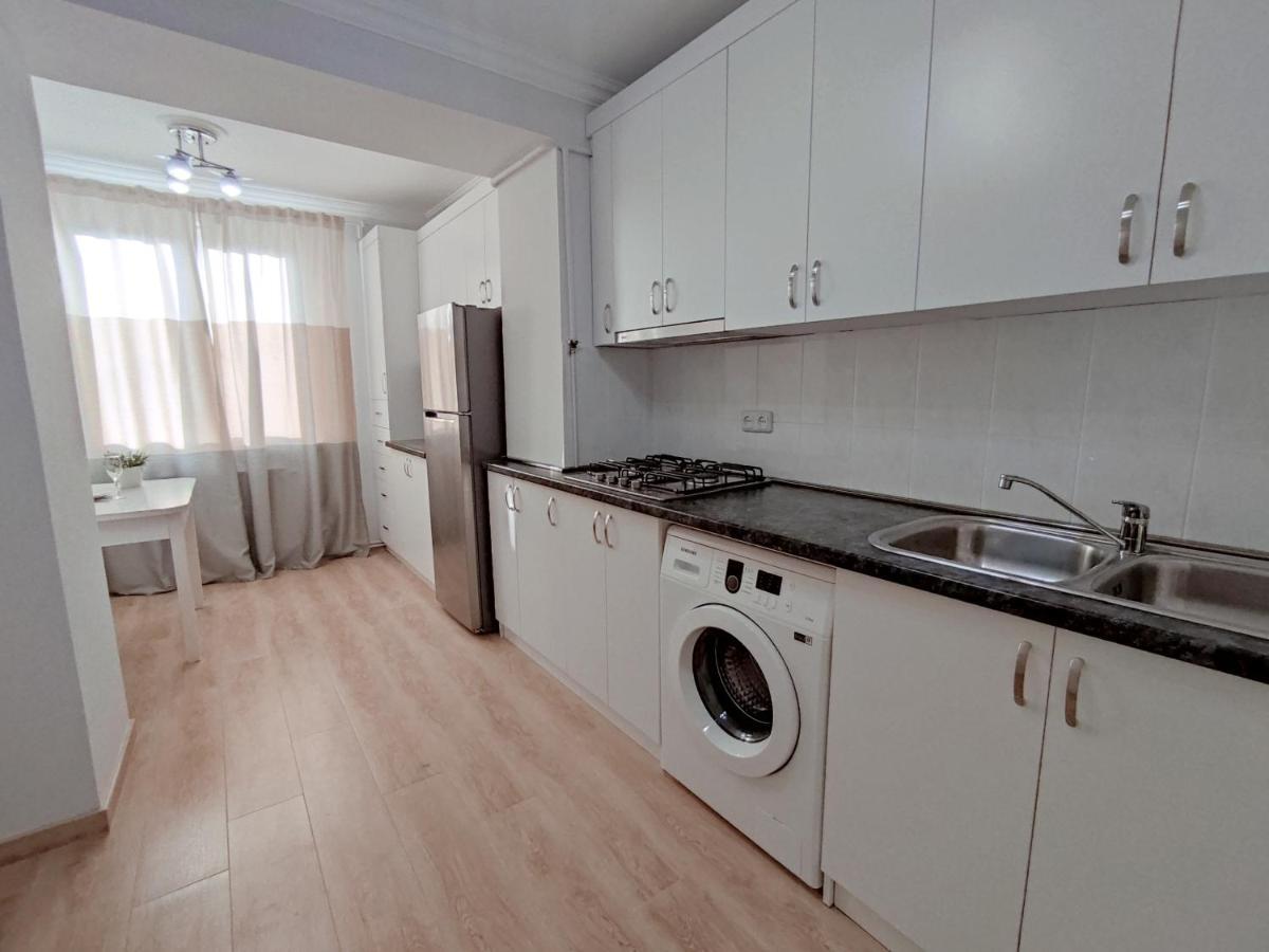 Renovated 1 Bedroom With King Size Bed In Kentron Jerevan Eksteriør bilde